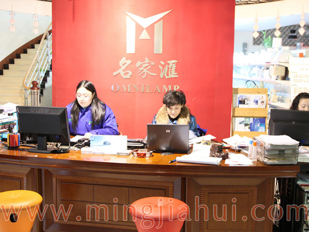 Show yourself in transcendence